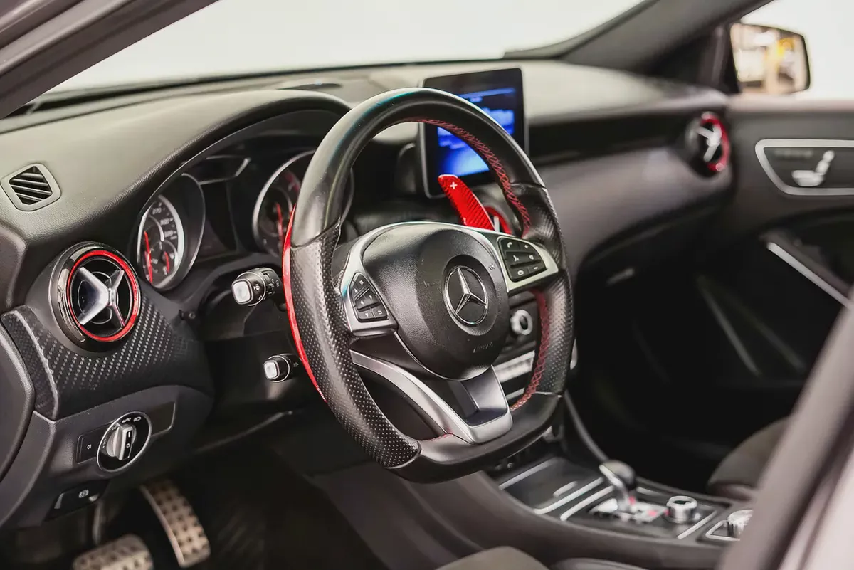 AED 1081 PM | MERCEDES BENZ A45 4MATIC AMG 2018 | PRISTINE CONDITION | 2 YEAR WARRANTY-10-10