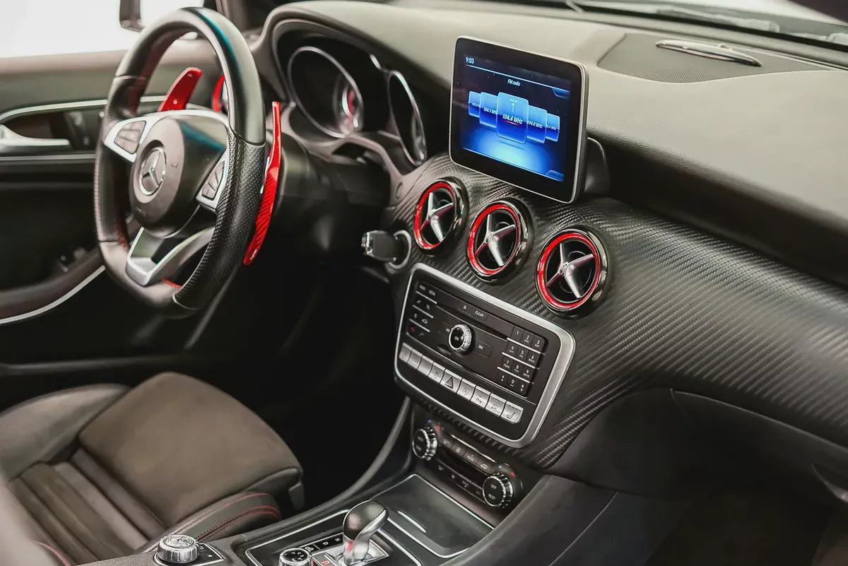 AED 1081 PM | MERCEDES BENZ A45 4MATIC AMG 2018 | PRISTINE CONDITION | 2 YEAR WARRANTY-16-16