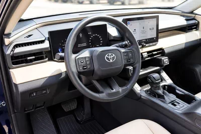 Toyota RAV4 XLE TOYOTA RAV4 2.0-4