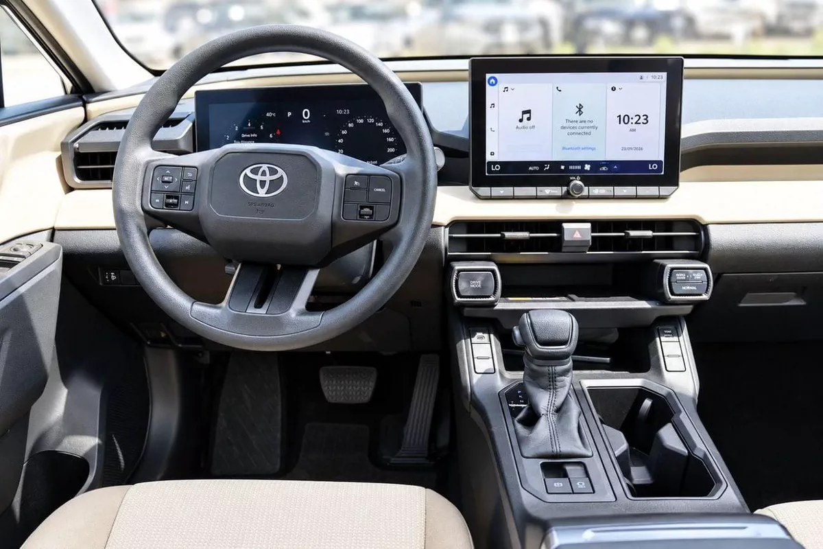 Toyota RAV4 XLE TOYOTA RAV4 2.0-12-0