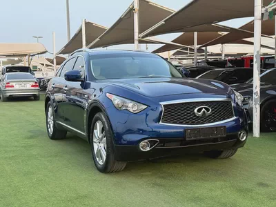 Infiniti QX70 Sport Luxury Plus 2017 - American Specs - Excellent Condition-2