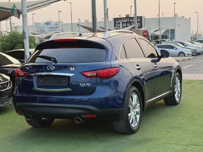Infiniti QX70 Sport Luxury Plus 2017 - American Specs - Excellent Condition-6