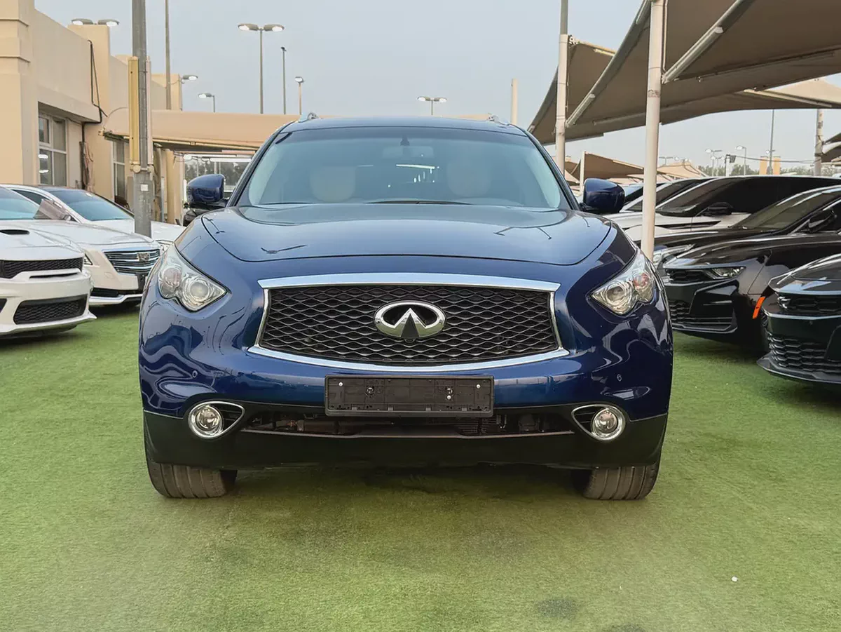 Infiniti QX70 Sport Luxury Plus 2017 - American Specs - Excellent Condition-1-1