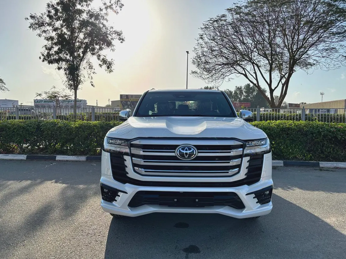Toyota Land Cruiser VX 2026 | GCC Specs | Brand New