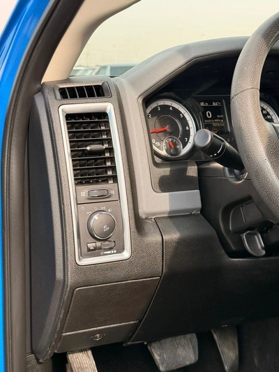 RAM 1500 REBEL 1 1500 Classic WARLOCK 4x4-8