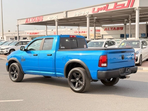 RAM 1500 REBEL 1 1500 Classic WARLOCK 4x4