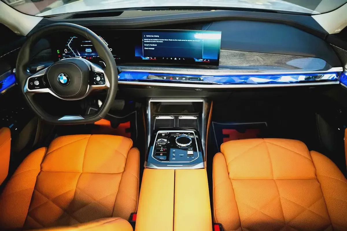2026 BMW 735i Business Excellence | GCC | 1,700 KM | 2 Years Warranty | AED 335,000-7-7