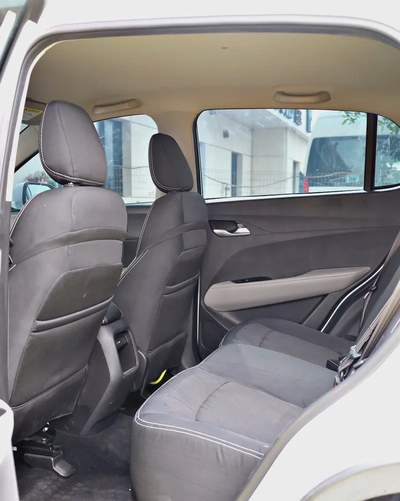 950 EMI ON 0% DP 2023 CHEVROLET GROOVE LT AVAILABLE CASH OR BANK FINANCE-14