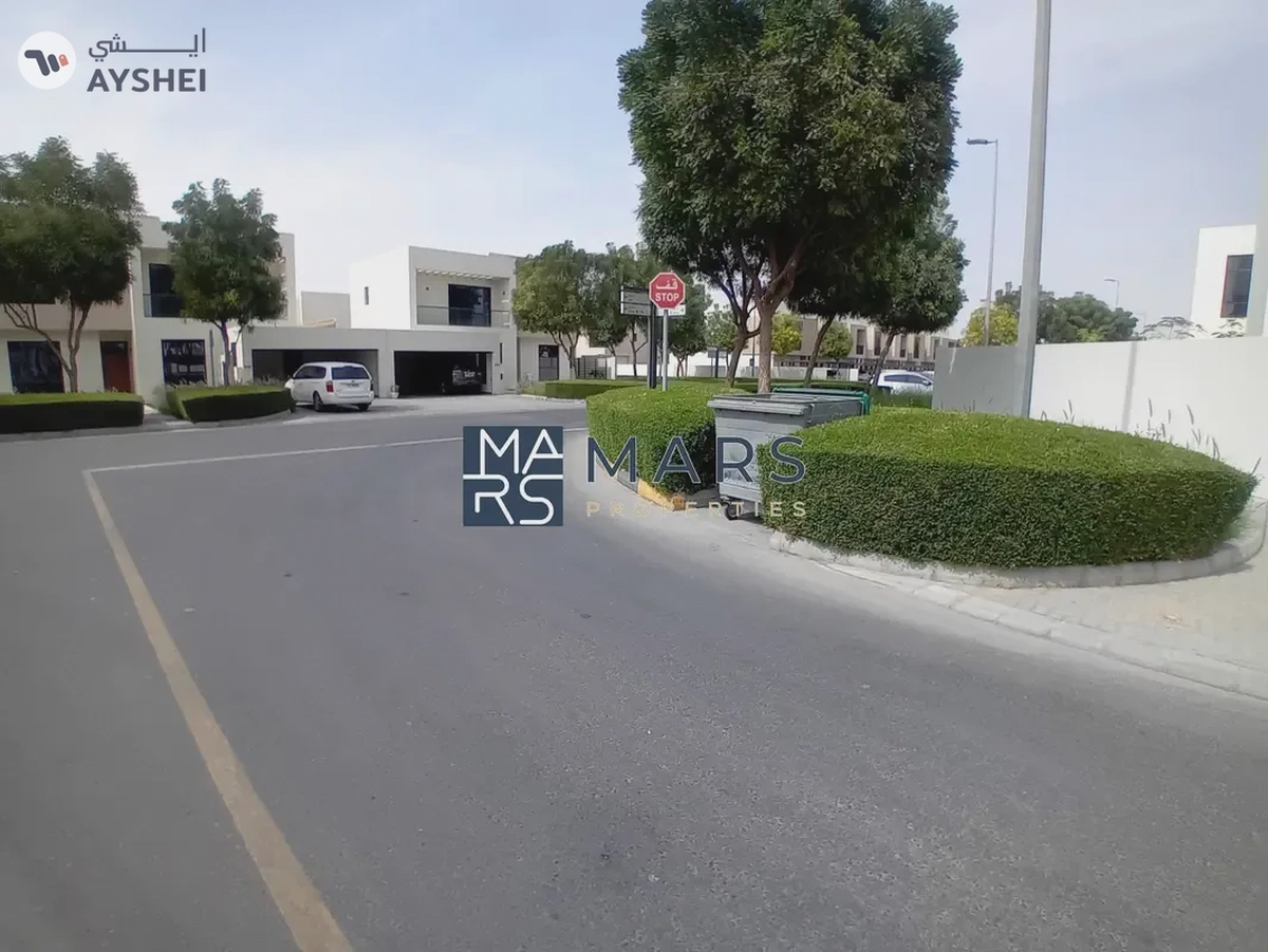 Modern Family Living | Townhouse with Premium Amenities