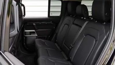 Land Rover Defender 110 S P400 3.0P AT AWD MY2024 – BLACK-6
