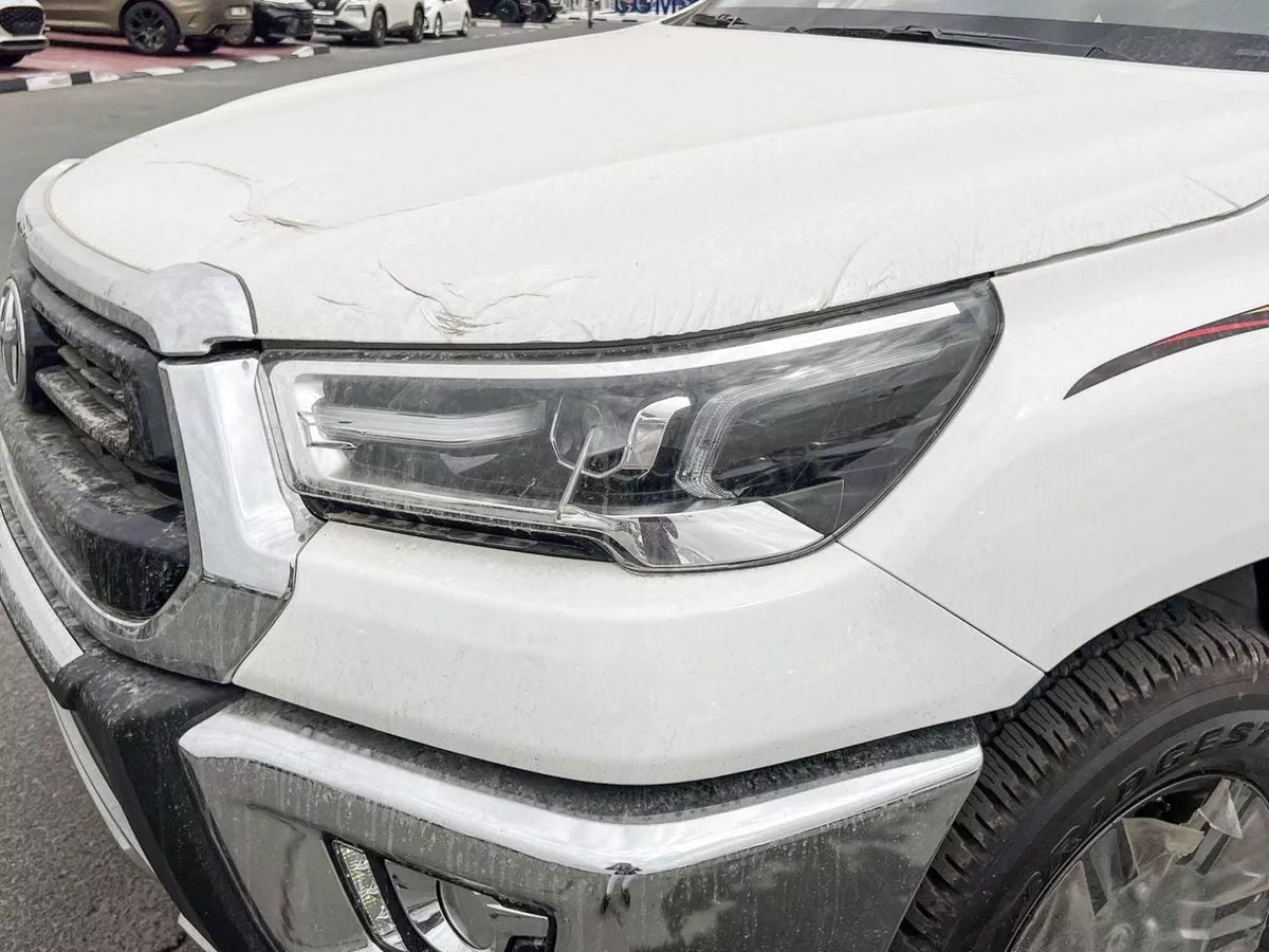 Toyota Hilux EXPORT ONLY - S GLX 2.7L AWD A/T EXPORT ONLY - 2.7L AWD A/T (Key Start)-8-0
