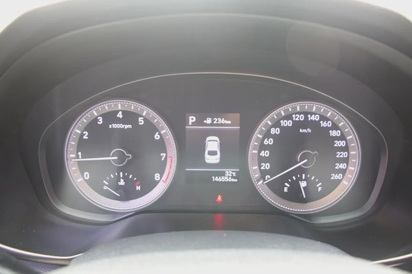 Hyundai Grandeur 2019 2.4L Good Condition  Card Payment  also accept