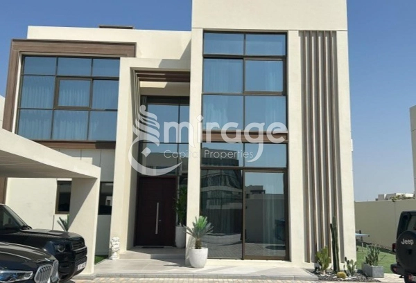 Vacant 4BR Villa | Premium Finishes | Prime Area