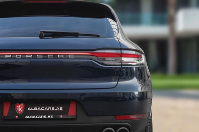 3,134 P.M |  Porsche Macan | 0% Downpayment | 21 Turbo Design Wheels-5