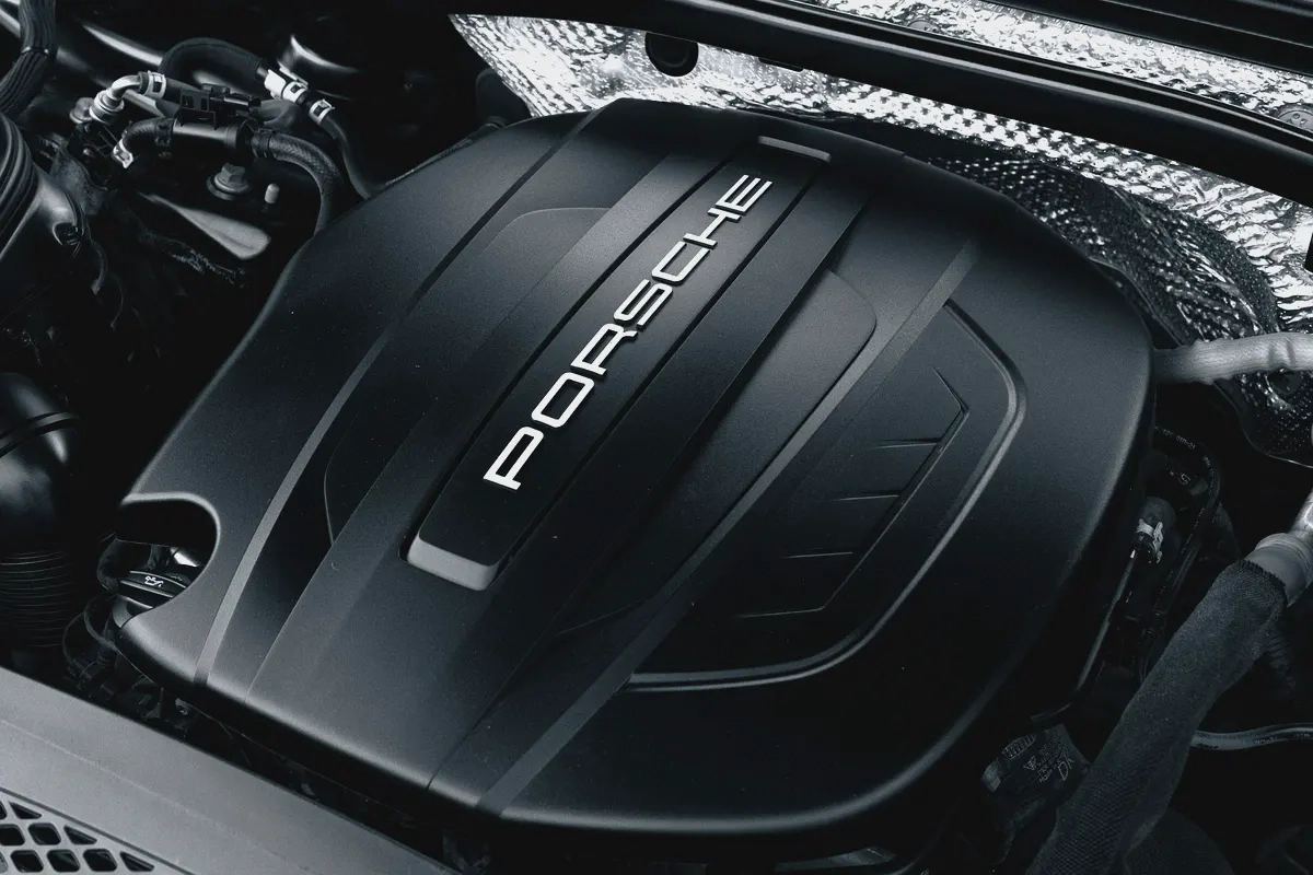 3,134 P.M |  Porsche Macan | 0% Downpayment | 21 Turbo Design Wheels-13-13