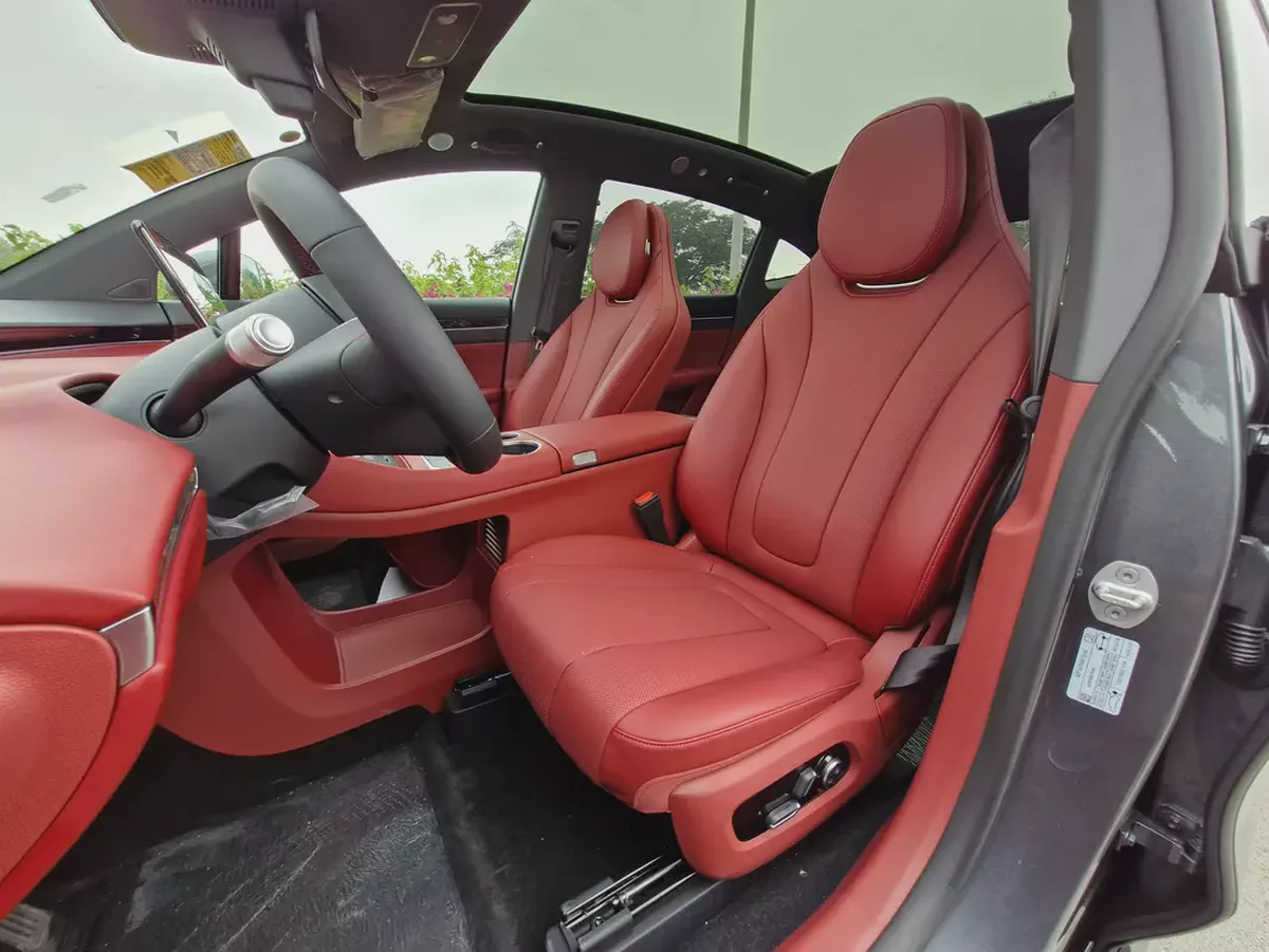 2026 LUXEED R7 EV MAX SUV NEW 0Km-13-13