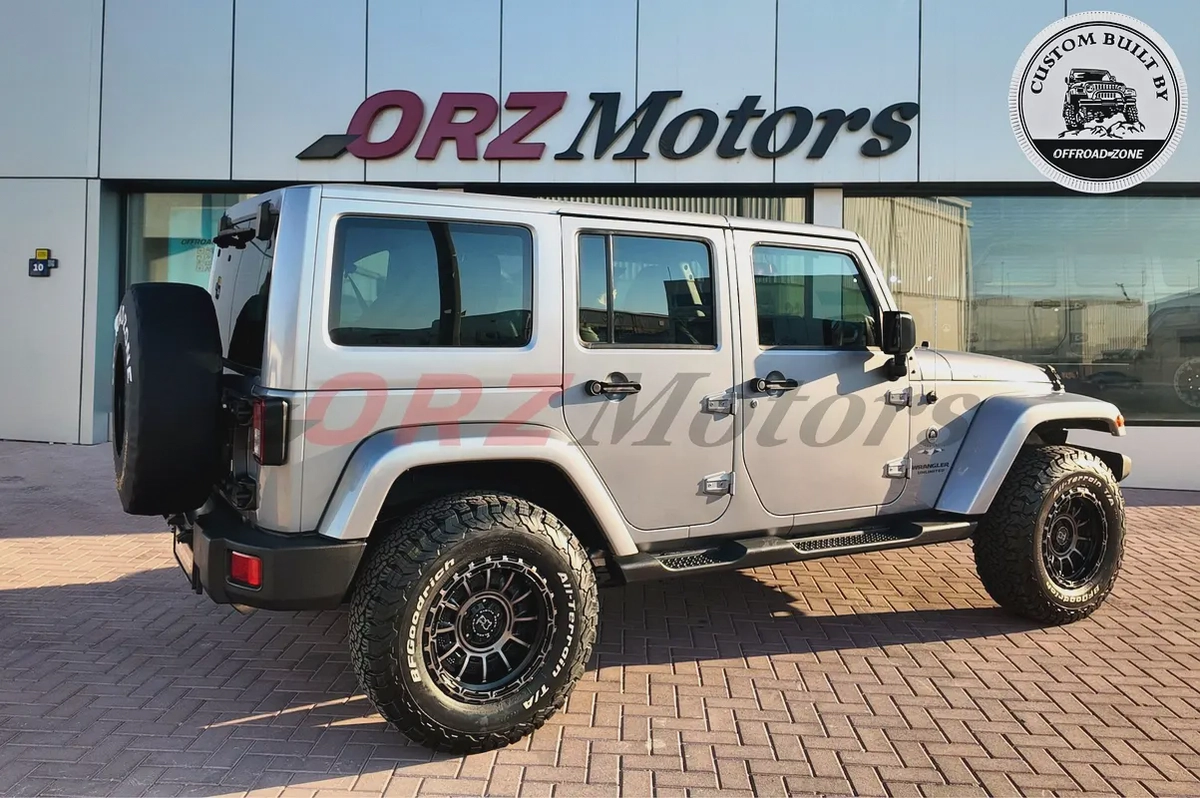 6 MOS WTY  1 YR SP FROM OFFROAD-ZONE | 2016 JEEP WRANGLER 4DR SAHARA SILVER-5-5