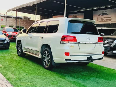 Toyota Land Cruiser VXR Grand Touring 2020 | GCC Specs | Pristine Condition-9