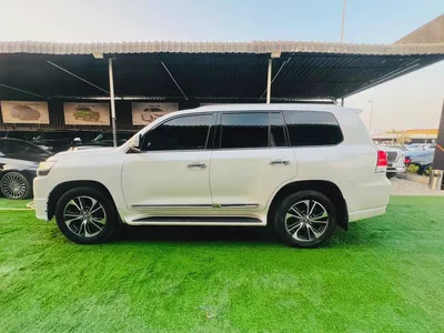 Toyota Land Cruiser VXR Grand Touring 2020 | GCC Specs | Pristine Condition-7