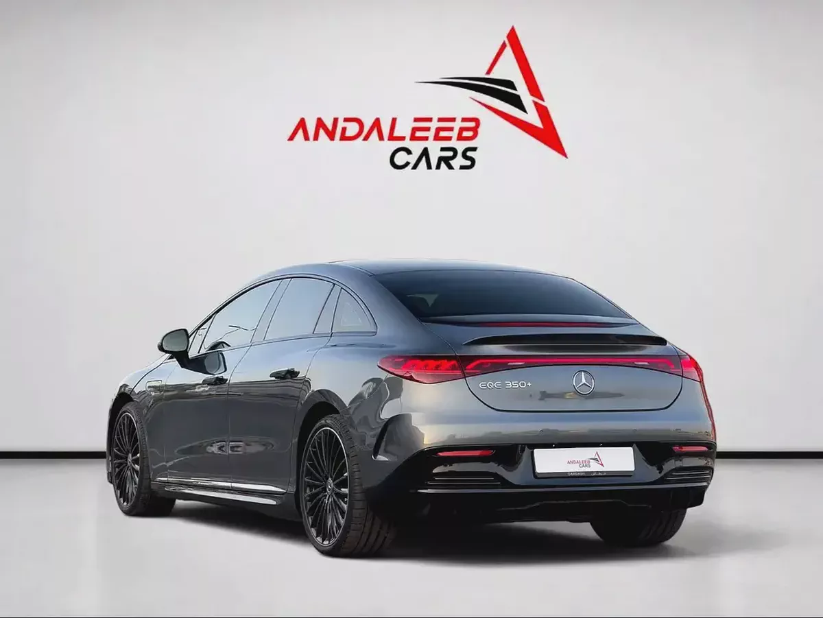 HYPERSCREEN | AGENCY WARRANTY | LONG RANGE | MERCEDES EQE 350+ AMG | FULL AGENCY SERVICE HISTORY-5-5