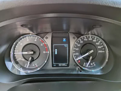 Toyota Hilux Diesel GCC Specs | 4x4 Pickup | Excellent Condition | Ready for Work  Adventure-11