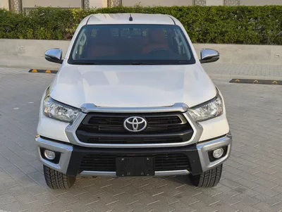 Toyota Hilux Diesel GCC Specs | 4x4 Pickup | Excellent Condition | Ready for Work  Adventure-1