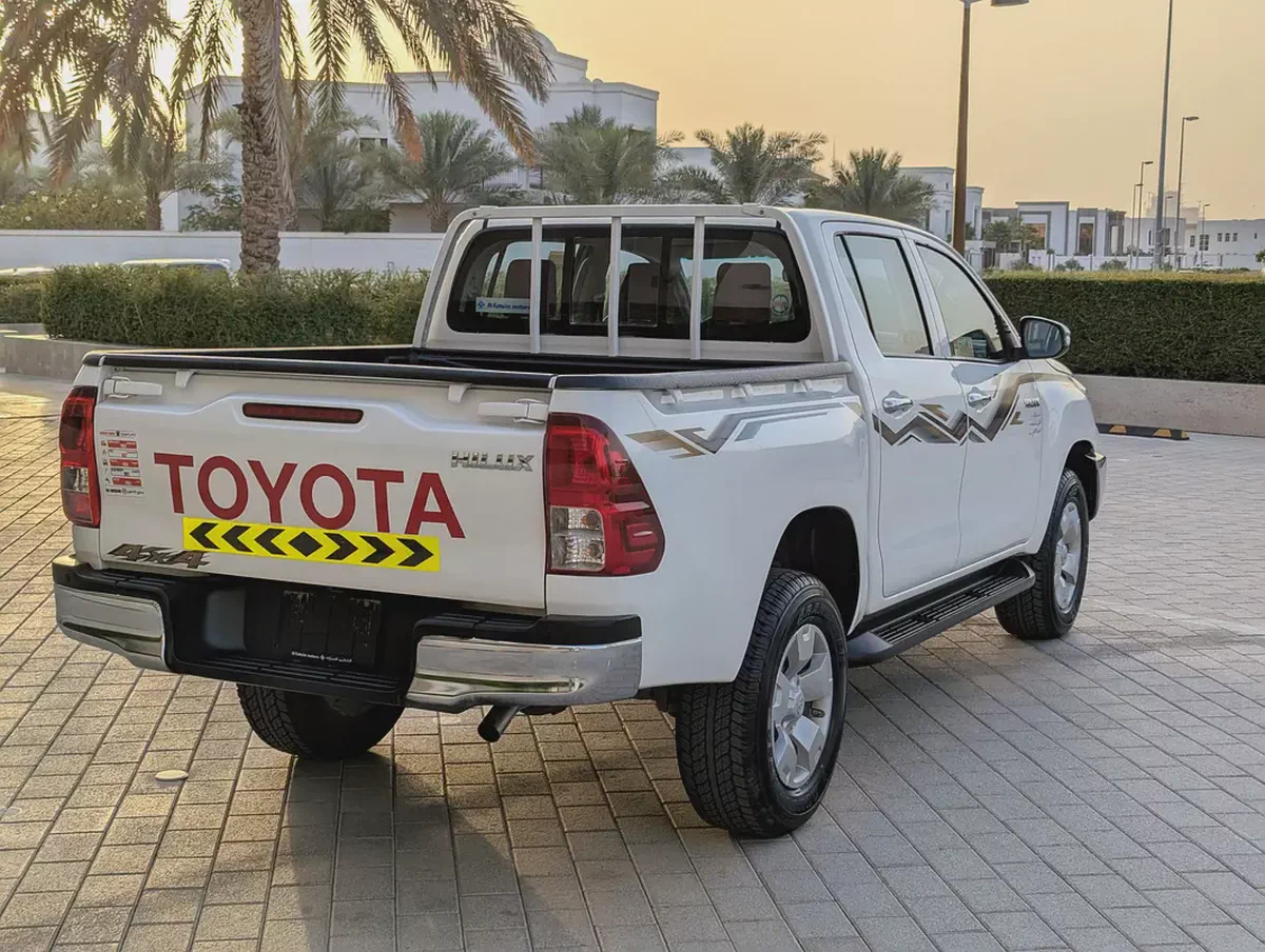 Toyota Hilux Diesel GCC Specs | 4x4 Pickup | Excellent Condition | Ready for Work  Adventure-4-4