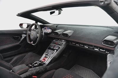 2019 LAMBORGHINI HURACAN PERFORMANTE SPYDER WITH WARRANTY AND SERVICE CONTRACT-8