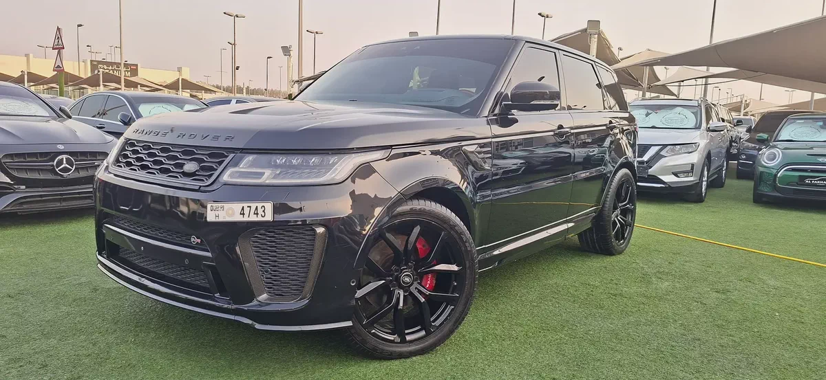 2019 Land Rover Range Rover Sport SVR | GCC Specs | Pristine Condition-1-1