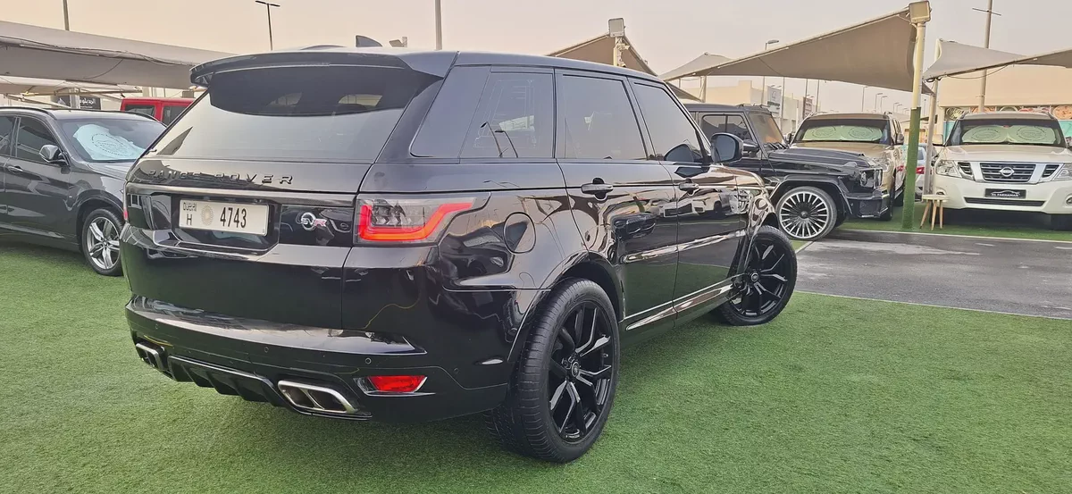 2019 Land Rover Range Rover Sport SVR | GCC Specs | Pristine Condition-4-4