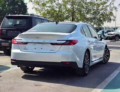 Toyota Camry LIMITED HEV LUMIERE HYBRID / 2.5L V4 PETROL/RADAR /JBL SPEAKERS/PANORAMIC ROOF/360*CAMERA/HEADS UP DISPLAY (CODE-4