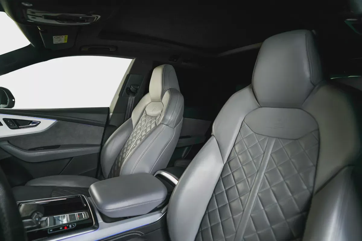 Audi Q8 S line-Super SUV-Bang  Olufsen Advanced 3D Sound system-Well Maintained-13-13