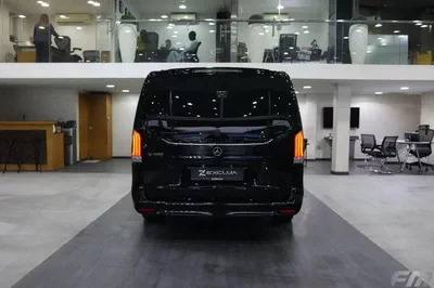 Mercedes Benz V300 AVANTGARDE VIP BUSINESS VAN –  FULL LUXURY OPTION | BRAND NEW | GCC | 2025-19