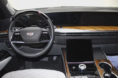 2025 Cadillac Escalade Sport Platinum | GCC Specs-6