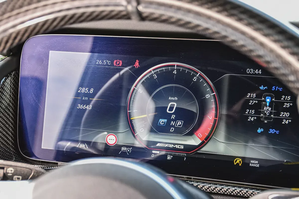 2022 - BENZ G63 AMG MAGNO HERO - SUPER CLEAN - LIKE NEW - ONLY 36,000 KM-8-8