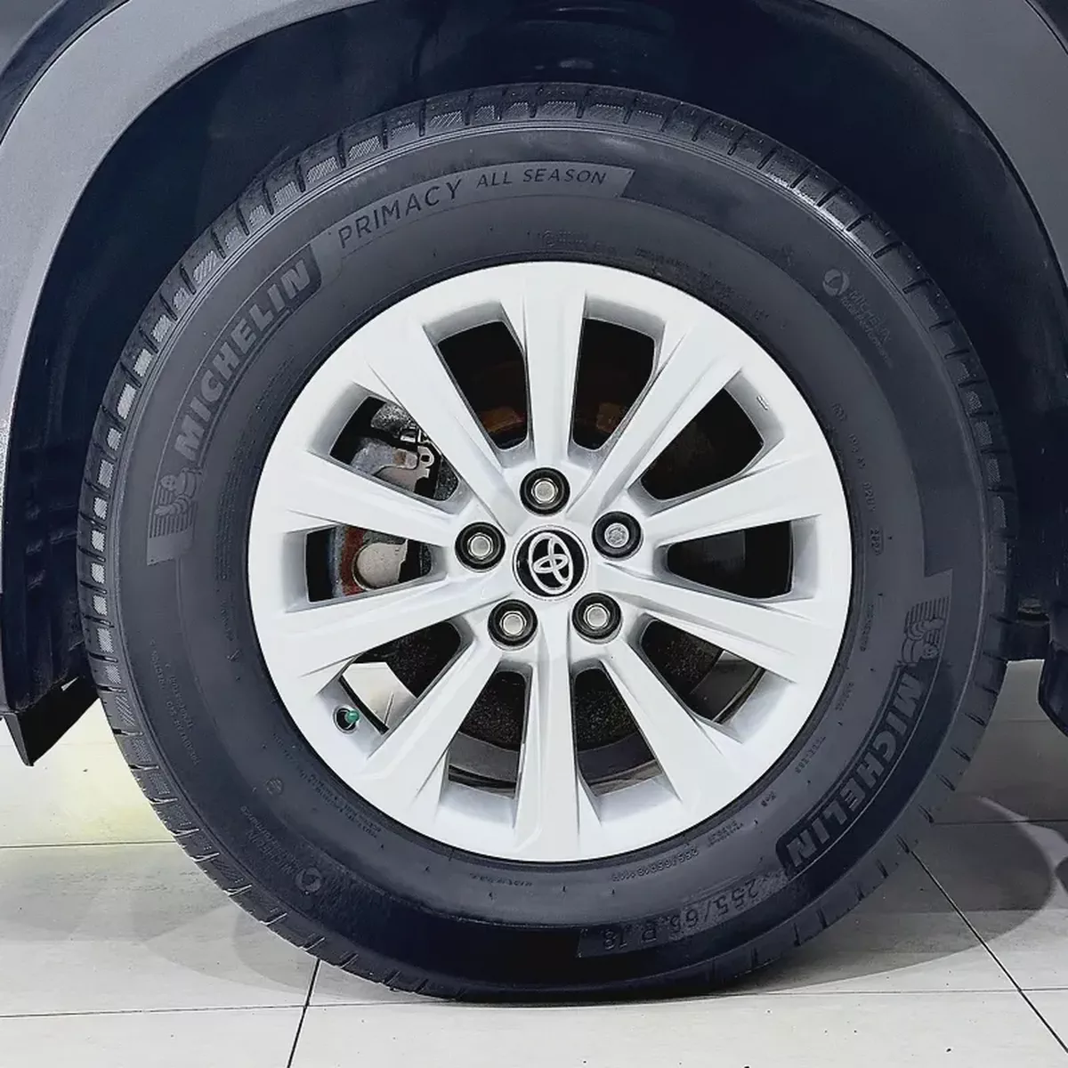 2024 Toyota Grand Highlander XLE-16-16