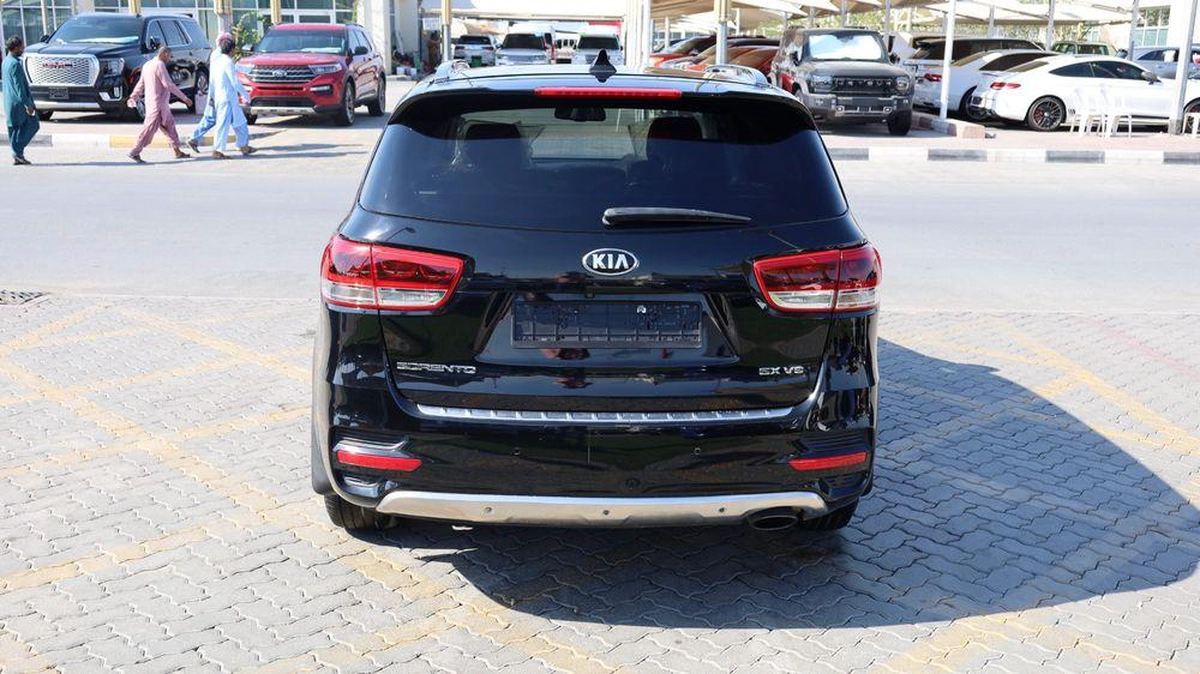 Used Kia Sorento 3.3L Full Option AWD 2017