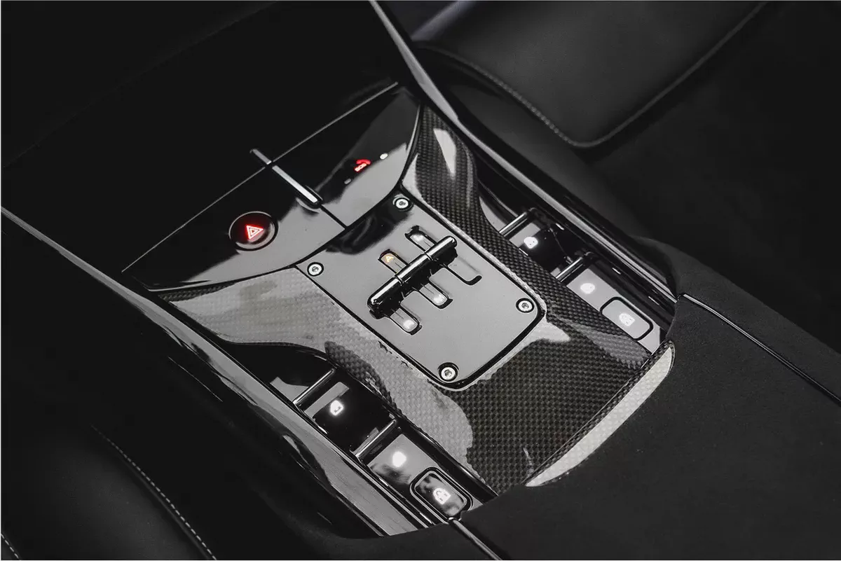 28,740 AED / 60 months | 20% DP | 2024 Ferrari Purosangue / European Spec / 7 Year Service Contract-8-8