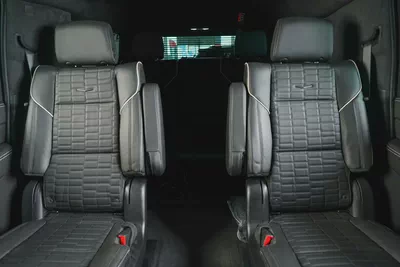 Cadillac Escalade ESV- GCC- new shape-low mileage- Agency warranty and service-19