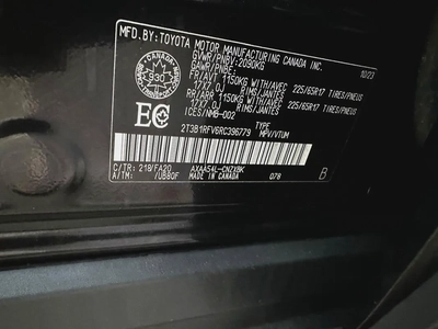 2024 Toyota RAV4 LE - American Specs - Brand New-14