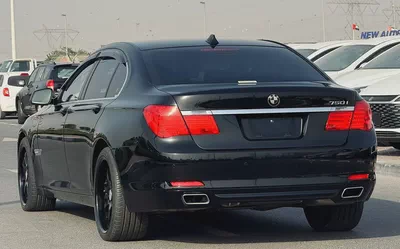 BMW 750I | 2010 | ONLY : 110417 KM | CLEAN TITLE |  JAPAN IMPORT-4