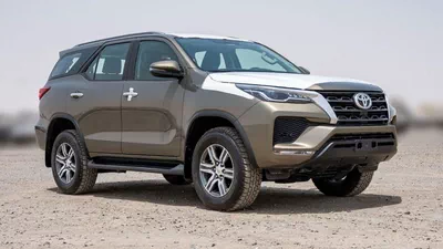 Toyota Fortuner GX2 TOYOTA FORTUNER 2.4 DIESEL AT MID OPTION-0