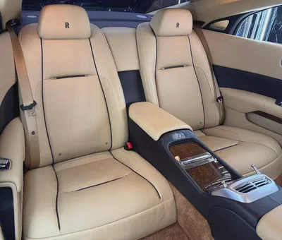 Rolls-Royce Wraith 2015 | Well Maintained | GCC Specs | Low Mileage | Full Service History-17