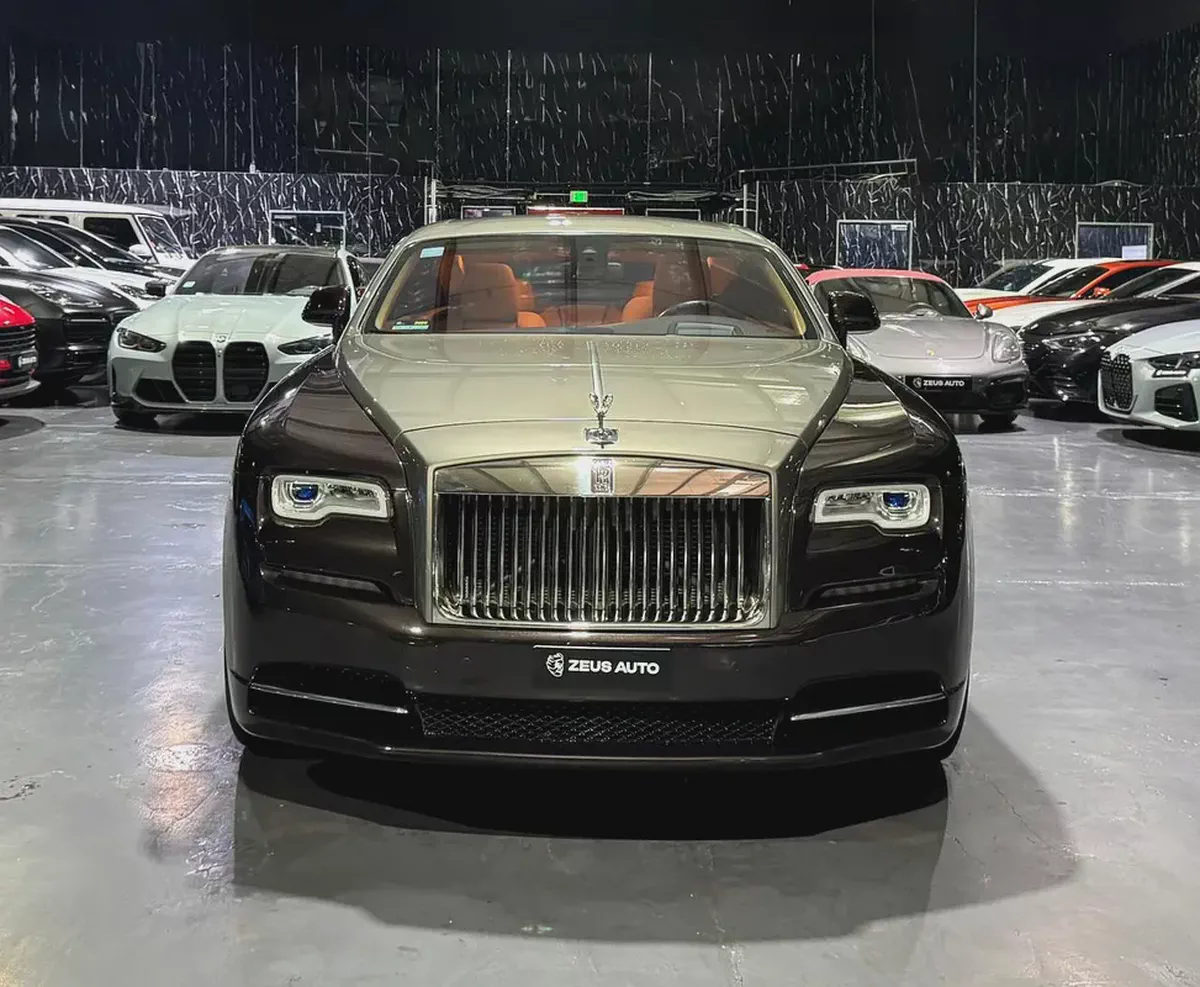 Rolls-Royce Wraith 2015 | Well Maintained | GCC Specs | Low Mileage | Full Service History-1-1