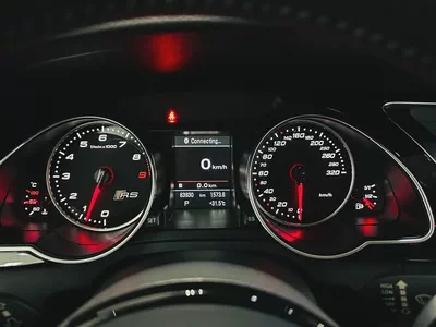 2015 GCC ORIGINAL RS5 V8 450 BHP Stock Warranty Available-11