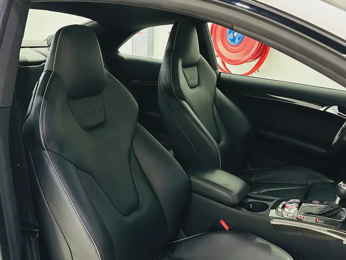 2015 GCC ORIGINAL RS5 V8 450 BHP Stock Warranty Available-9-9