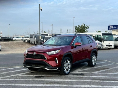 Toyota RAV4 2025 Toyota Rav4 XLE Full Option 2.5L V4 - Rear Camera  - Leather Seat - AWD 4x4 - Push Start - Low-2