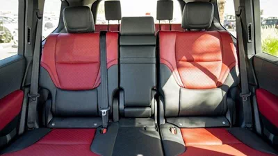Toyota Land Cruiser VXR LC300 VXR 3.5P AT MY2025 – BLACK-9
