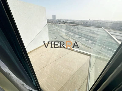 Elegant Studio l Prime Location l Spacious-6
