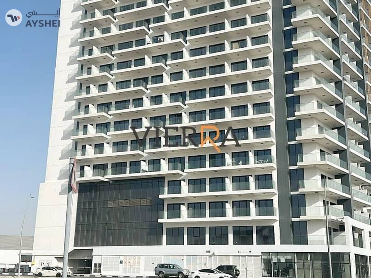 Elegant Studio l Prime Location l Spacious-10-10